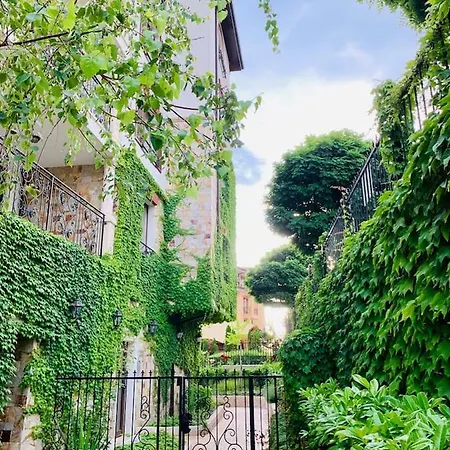 Апартаменты Apartello Artur - Modern -